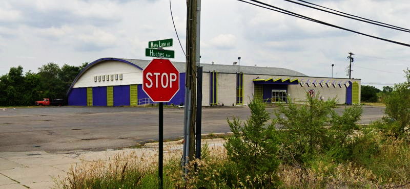 Hazel Park Bowl - Web Listing Photo